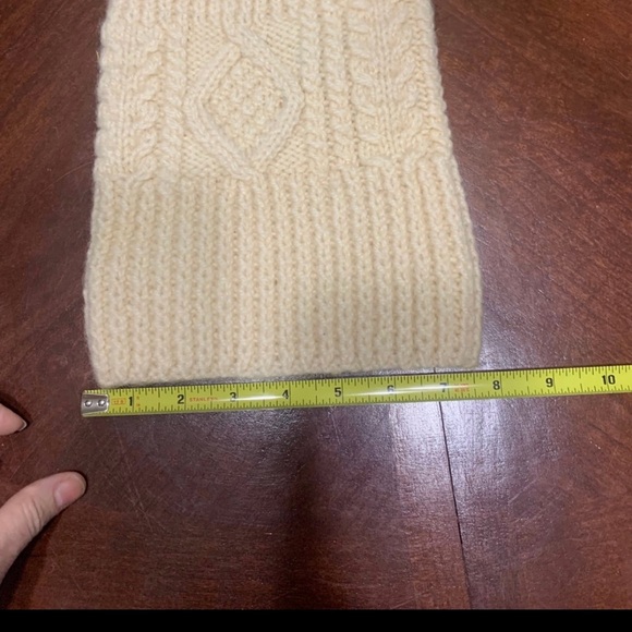 JOHN MOLLOY DONEGAL IRELAND KNIT Virgin WOOL BEANIE POM HAT - Picture 3 of 8